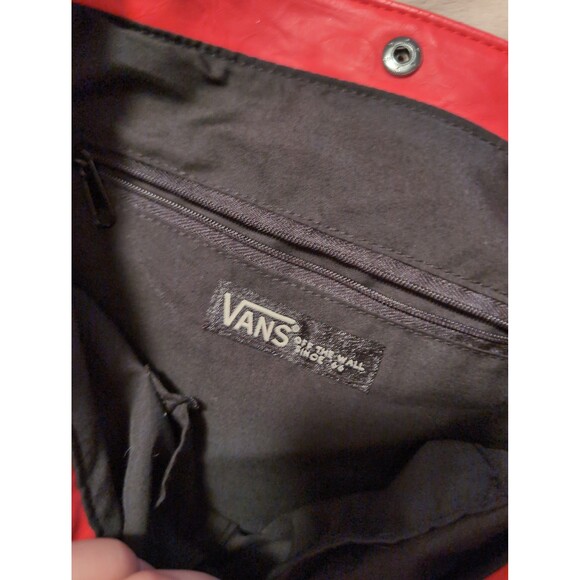 VANS off the wall red leather bag - Picture 3 of 5
